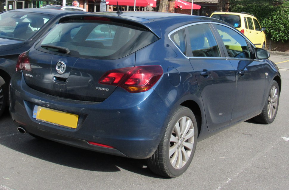 Vauxhall Astra Mk VI CC 1.6 CDTi (136 Hp)
